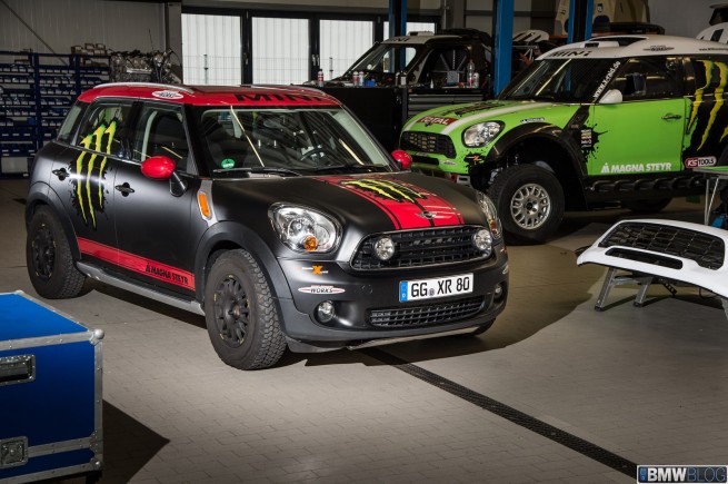 mini-countryman-dakar-11