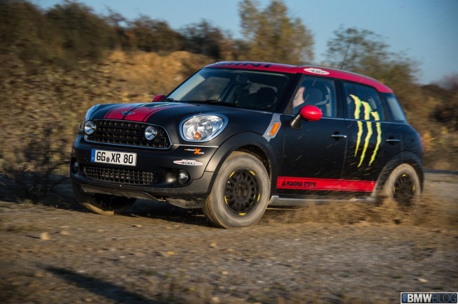 mini-countryman-dakar-12