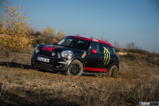 mini-countryman-dakar-25