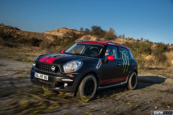 mini-countryman-dakar-26