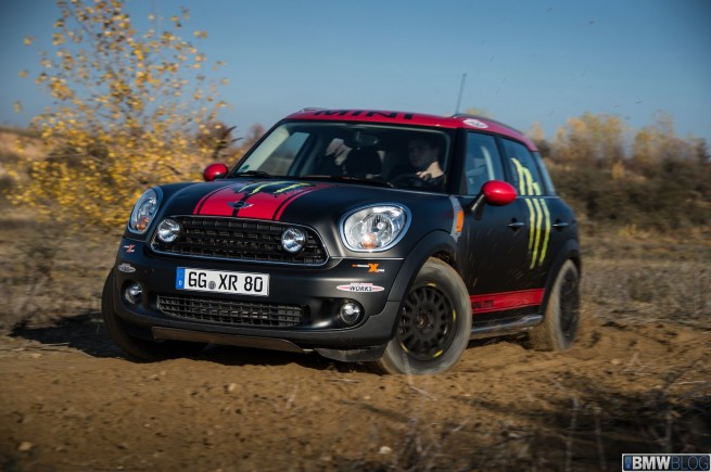mini-countryman-dakar-33