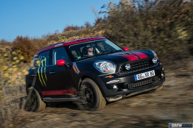 mini-countryman-dakar-44