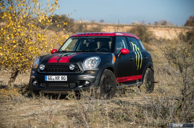 mini-countryman-dakar-47