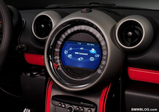 mini-countryman-jcw-18