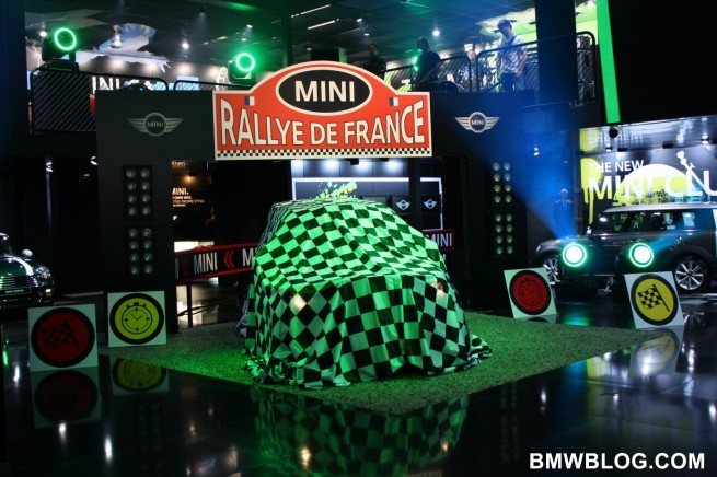 mini-countryman-wrc-352
