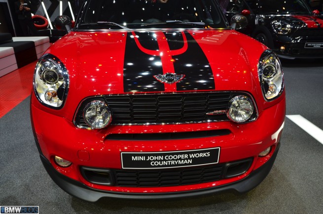mini-jcw-countryman-03
