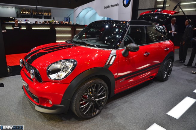 mini-jcw-countryman-05