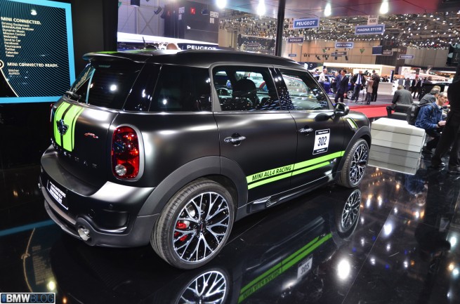 mini-jcw-countryman-dakar-winner-02