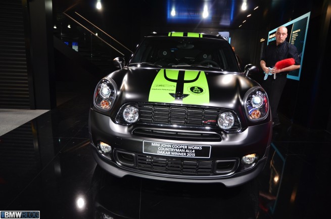 mini-jcw-countryman-dakar-winner-07