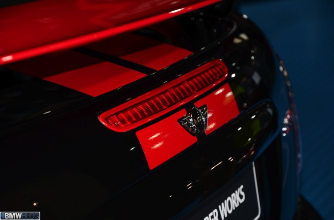 mini-jcw-countryman-gp-32