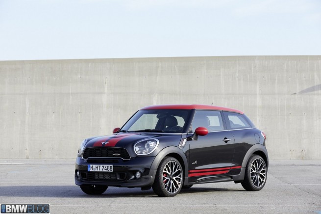 mini-jcw-paceman-100