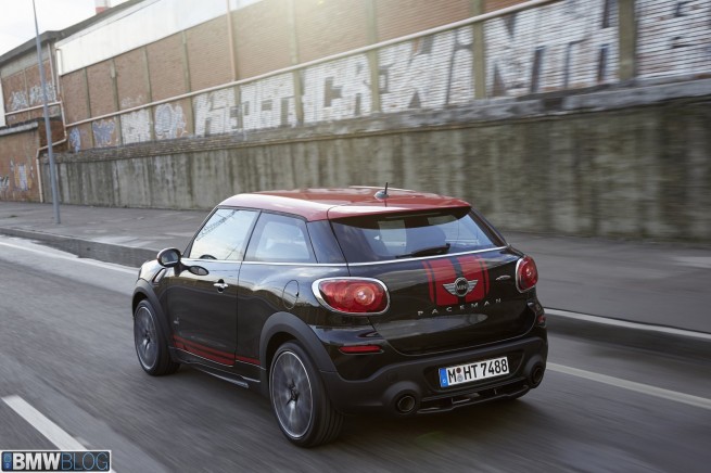 mini-jcw-paceman-120