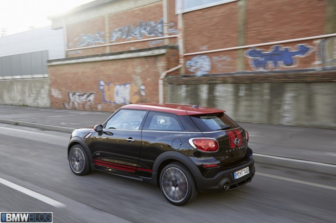 mini-jcw-paceman-140