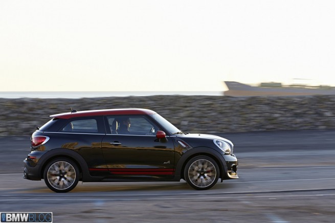 mini-jcw-paceman-160