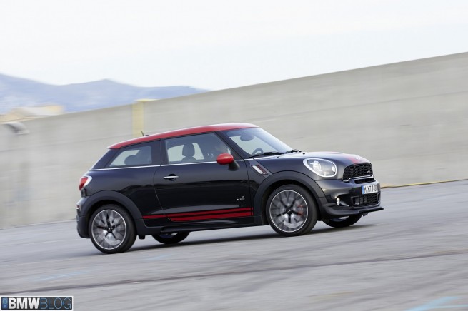 mini-jcw-paceman-180