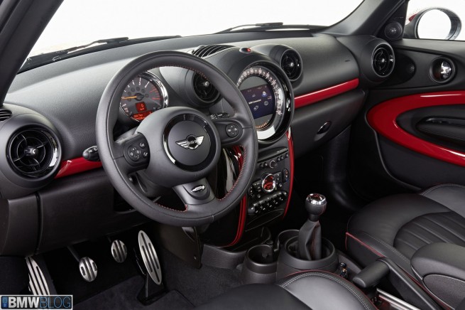 mini-jcw-paceman-43
