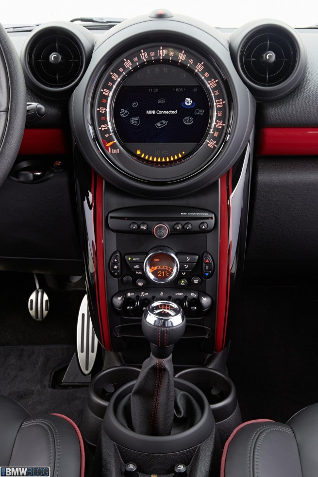 mini-jcw-paceman-49