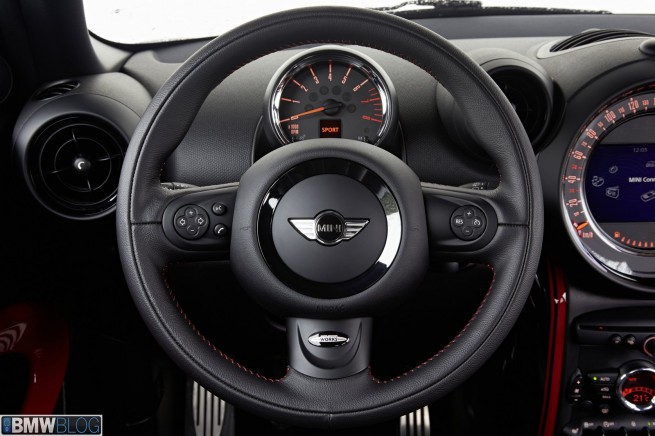 mini-jcw-paceman-56