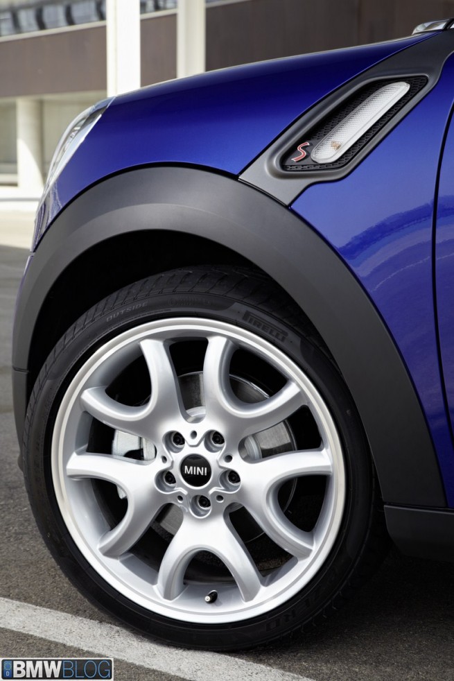 MINI Paceman