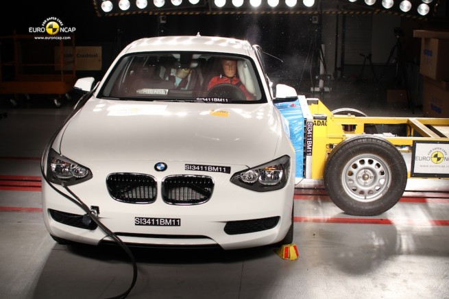 new-1-series-crash-test-1