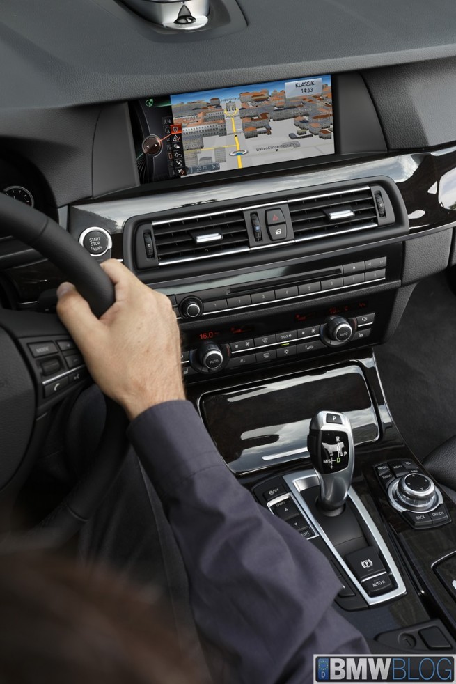 new-bmw-connecteddrive-21