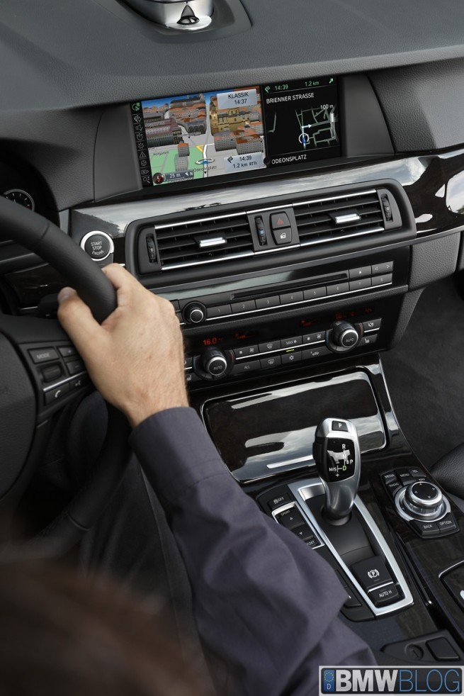 new-bmw-connecteddrive-22