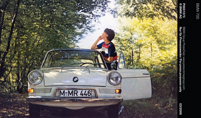BMW 700 photos 002