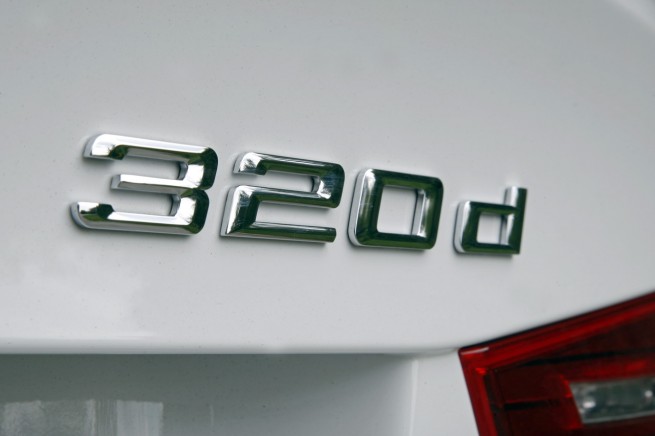 Comparison: BMW 320d EfficientDynamics vs Audi A4 TDIe
