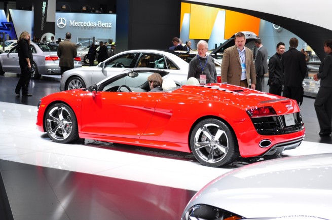 photos-2011-detroit-auto-show-11