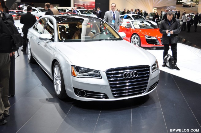 photos-2011-detroit-auto-show-18
