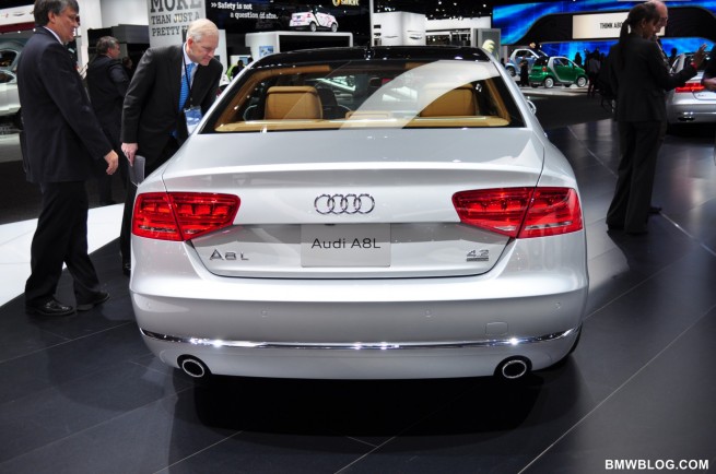 photos-2011-detroit-auto-show-25