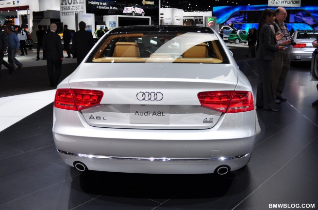 photos-2011-detroit-auto-show-27