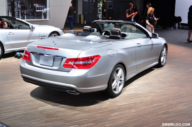 photos-2011-detroit-auto-show-3