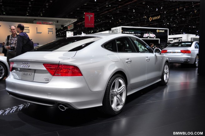 photos-2011-detroit-auto-show-32