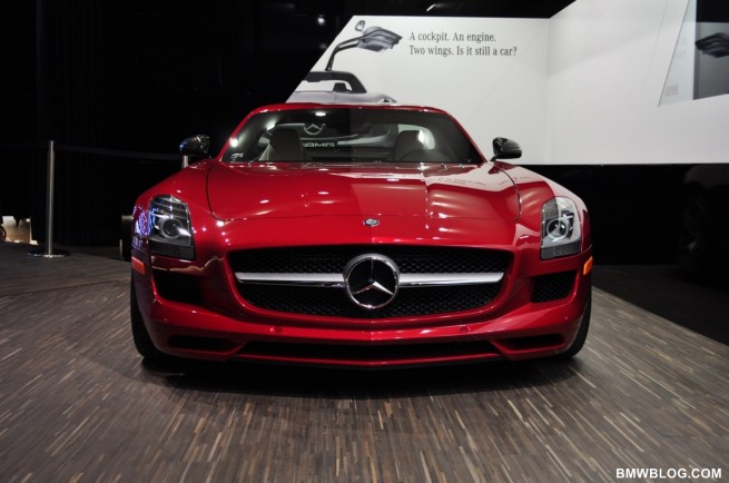 photos-2011-detroit-auto-show-43