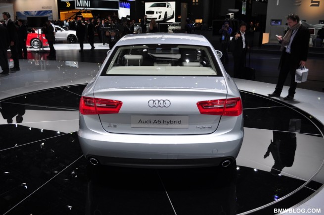 photos-2011-detroit-auto-show-50