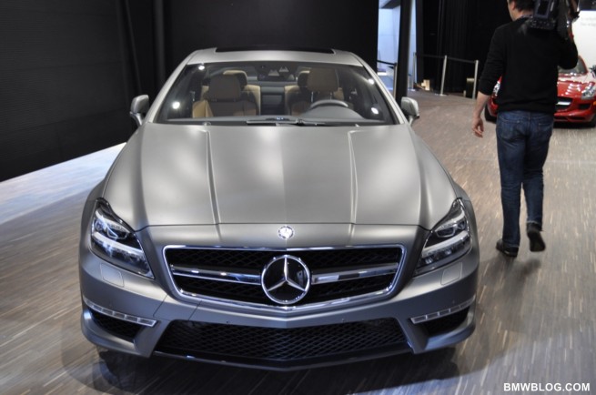 photos-2011-detroit-auto-show-9