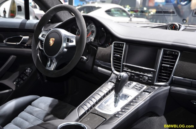 porsche-911-detroit-01