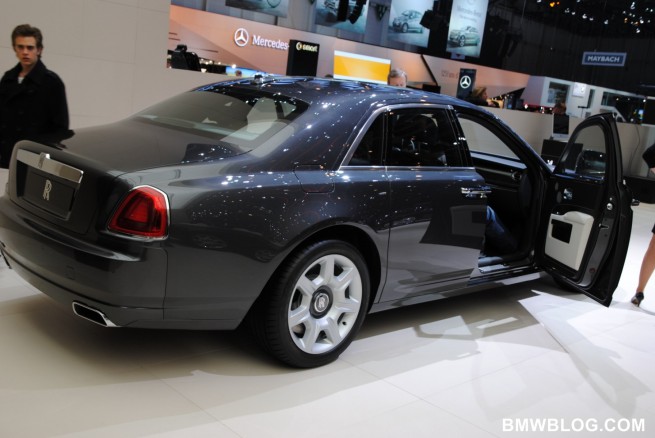 rolls-royce-electric-40