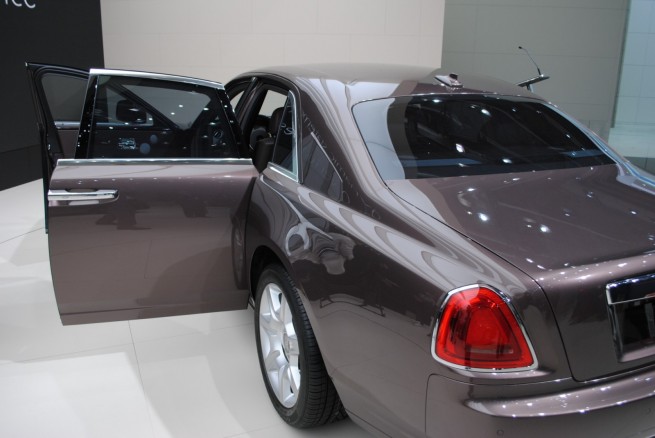 rolls-royce-ghost-frankfurt-[11]