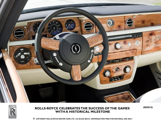 rolls-royce-new-badge-06
