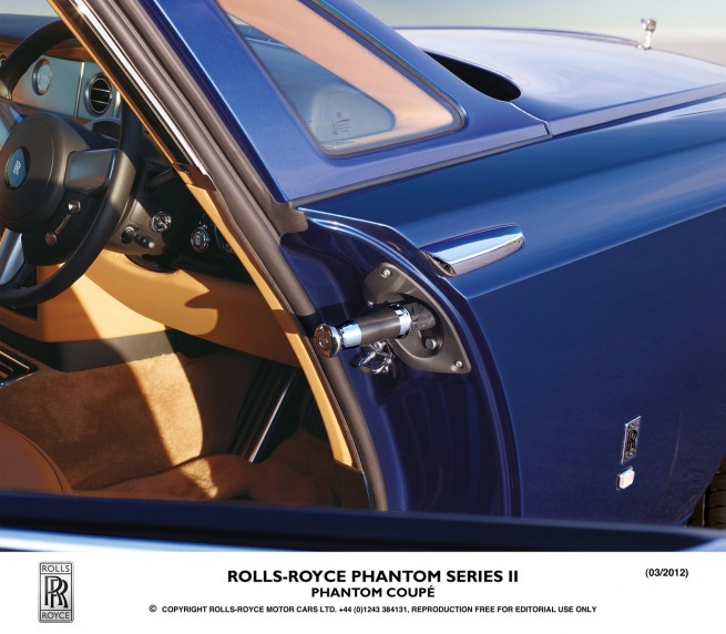rolls-royce-phantom-facelift-40