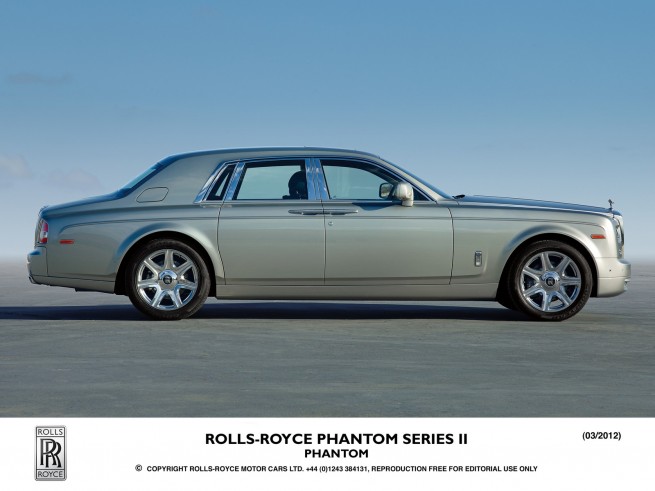 rolls-royce-phantom-facelift-47