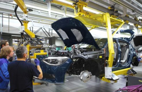 New Video: 2012 BMW 1 Series production at Regensburg plant