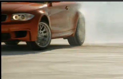 Video: BMW 1M versus the world’s highest helipad