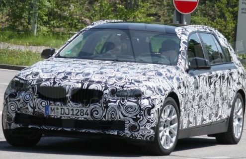 Latest 2011 BMW 5 Series Wagon Spy Photos