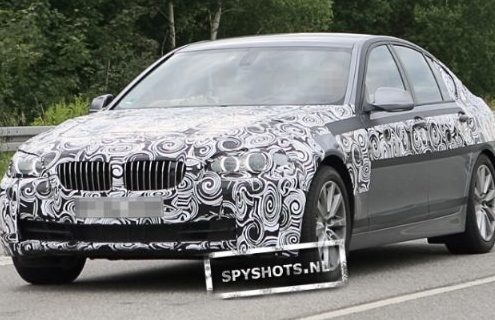 2011 BMW 5 Series shows up again..in gray this time