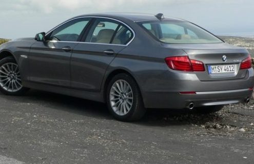 TheCarConnection: First Drive 2011 BMW 5-Series