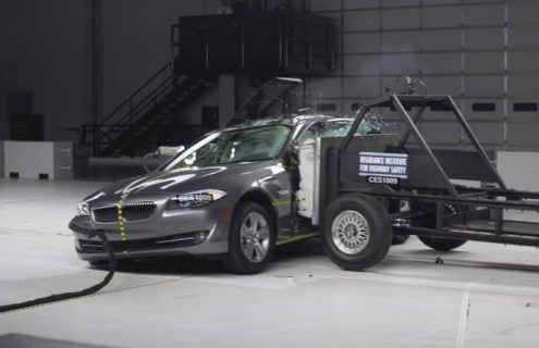 BMW Earns "2010 TOP SAFETY PICK" Award for 5 Series Sedan