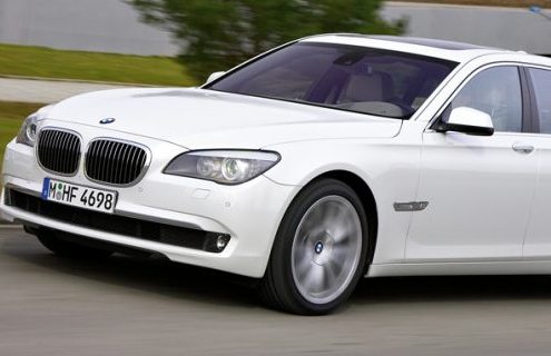 Motor Trend drives the 2010 BMW 760Li